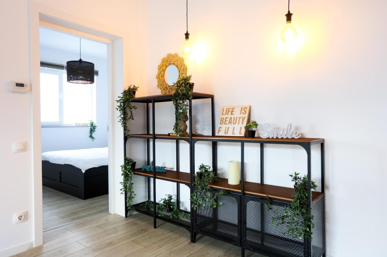 Ferienwohnung Sweet Escape- 1Br In Pipera Voluntari Exterior foto